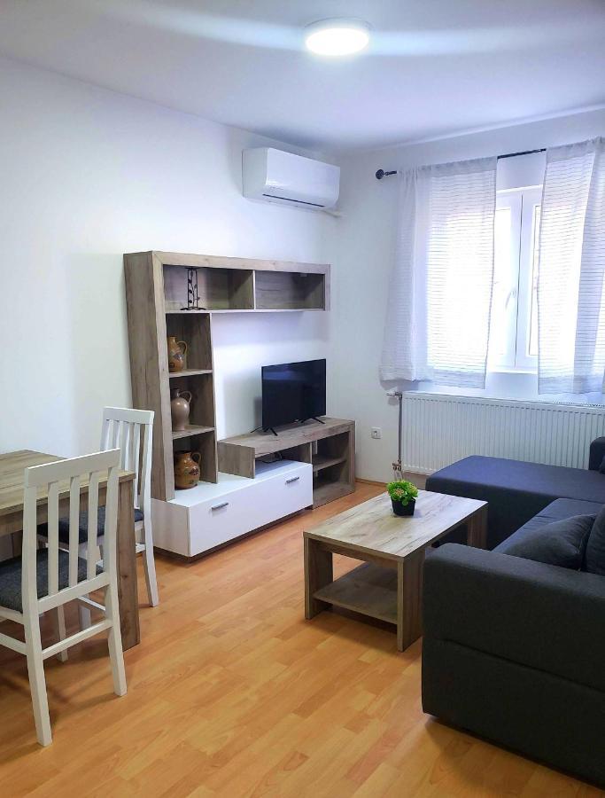 Aster Apartments Белград Экстерьер фото